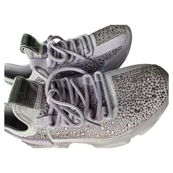 Steve Madden sneakers. Ladies size 7. Brand New!!! - Picture 6 of 7